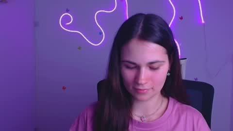 Elsa online show from March 10, 8:01 pm