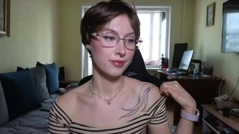 elsaangel online show from April 19, 4:24 am