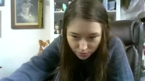 Elsie Rain online show from September 15, 7:10 am