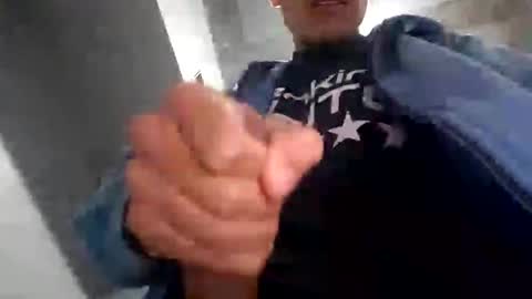 elvergg1 online show from November 17, 5:21 am