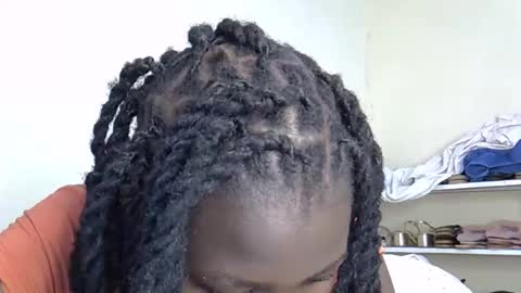 flo online show from November 5, 11:01 am