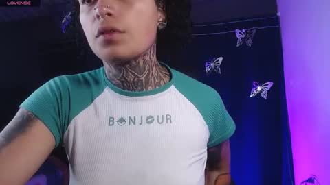 ema_ploxx online show from June 11, 2:33 am