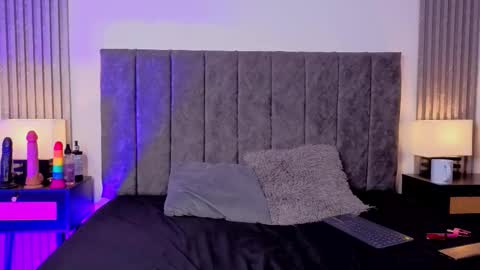 Ema online show from October 3, 1:48 am