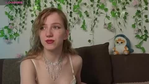 Emma online show from May 19, 6:59 pm