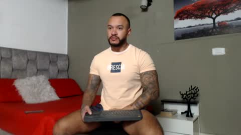 emanuelspencer online show from August 5, 9:50 am