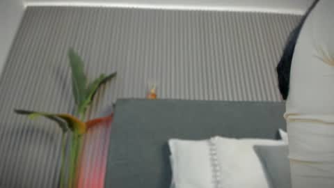 emelie_89 online show from July 14, 11:37 am