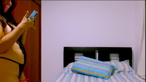 emely_sexx online show from January 17, 1:48 am