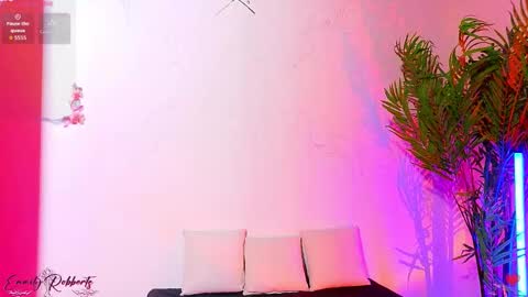 Emmily Roberts online show from February 9, 11:18 pm