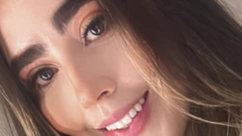 emi_royse online show from October 2, 4:28 pm