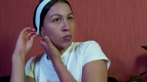 Emilia Gomez online show from June 23, 4:09 am