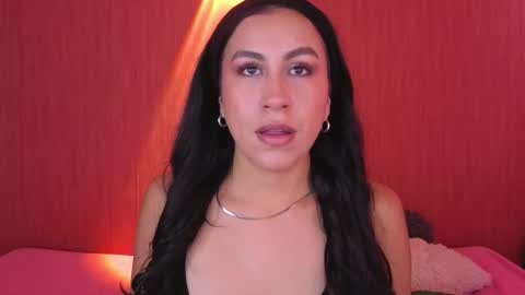 Emilia Gomez online show from November 13, 2:09 pm