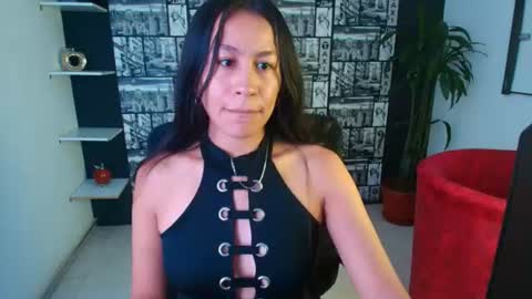 Emilia Gomez online show from July 27, 2:20 am