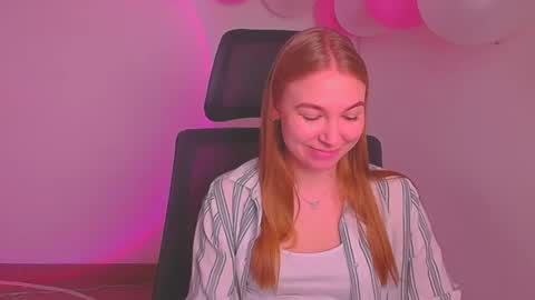 Emilia online show from February 13, 3:35 pm