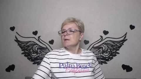 EmiliaGree online show from July 10, 5:50 pm