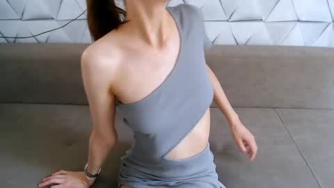 Emily online show from May 12, 7:28 am