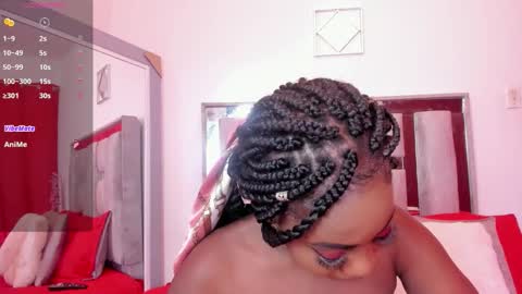 Emilly Roa online show from March 8, 1:04 pm