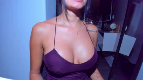 emilly online show from February 19, 2:33 am