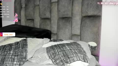 Emily online show from April 20, 11:02 am