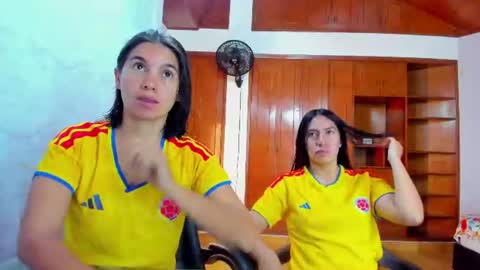 Emily and Soffy online show from July 7, 11:47 am