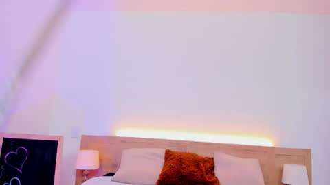 emily_bruss online show from January 19, 3:27 am