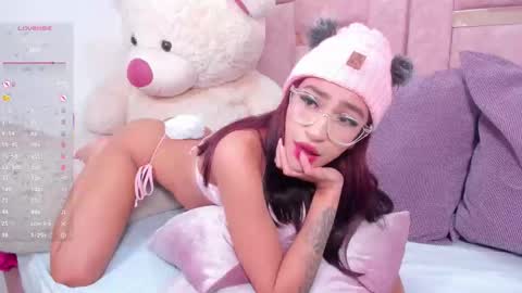  M I A   online430pm- 930pm online show from February 25, 10:46 pm