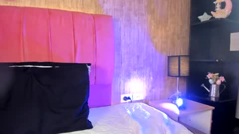 Emily  online show from July 9, 9:41 pm