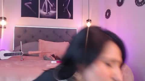 E M I L Y  online show from October 30, 4:51 pm