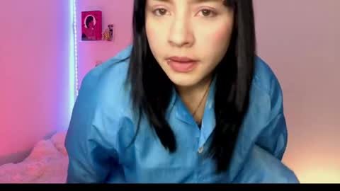 Emily Lindey online show from May 14, 4:54 am