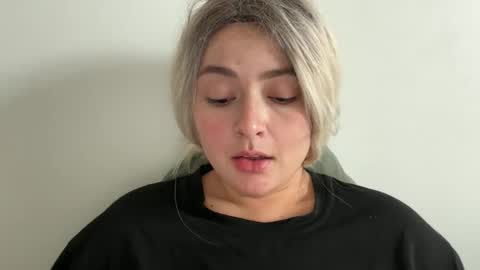 emily_morning_dew online show from October 7, 8:21 am