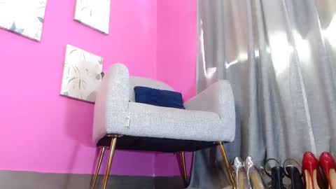 Emily online show from February 27, 7:39 pm