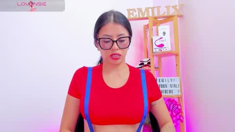 Emily online show from October 22, 2:52 pm