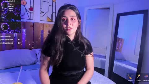 Emilly online show from March 10, 8:13 pm