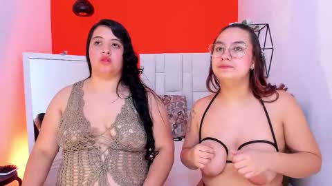 Emily online show from December 5, 12:36 pm