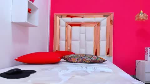 Emily online show from March 10, 10:24 pm