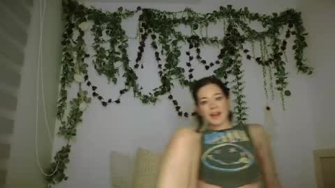 Emily Alexa online show from May 30, 12:36 pm