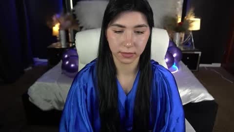 Emy online show from January 15, 7:39 am