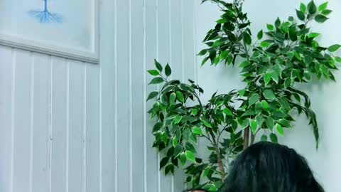 Emily online show from January 15, 8:39 pm