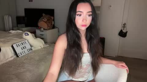 emilyfawn online show from March 6, 5:17 am