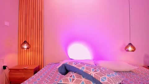 Emily  online show from January 10, 8:25 pm