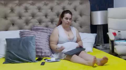 Emily online show from February 2, 5:04 am