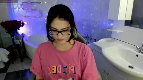 Emily online show from November 2, 2:44 am