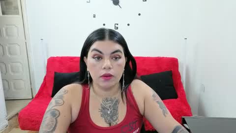 Snapshot of emilyriskhot chatting on September 30, 9:47 pm emily  friends online show from September 30, 9:47 pm