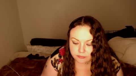 Emily Bankz online show from December 7, 11:40 pm