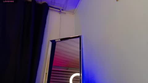 Emily  online show from April 2, 1:46 am