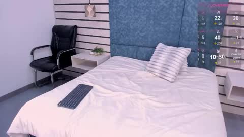 Emily  online show from September 8, 2:38 pm