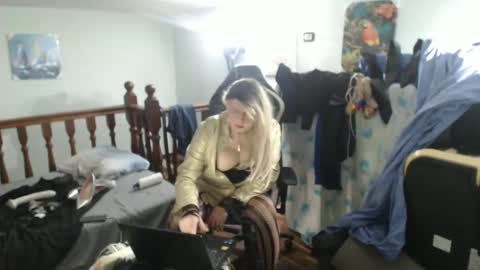 emma online show from February 5, 7:07 am