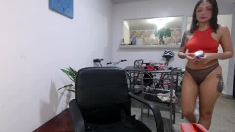 emma______1996 online show from March 29, 7:54 am