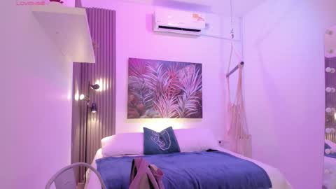 Alice online show from October 23, 12:17 pm