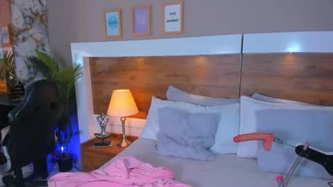 Emma  online show from March 20, 11:04 am