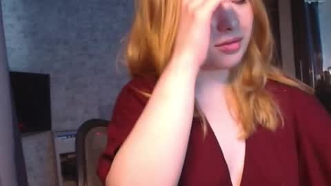 Emma and July online show from June 27, 3:18 pm
